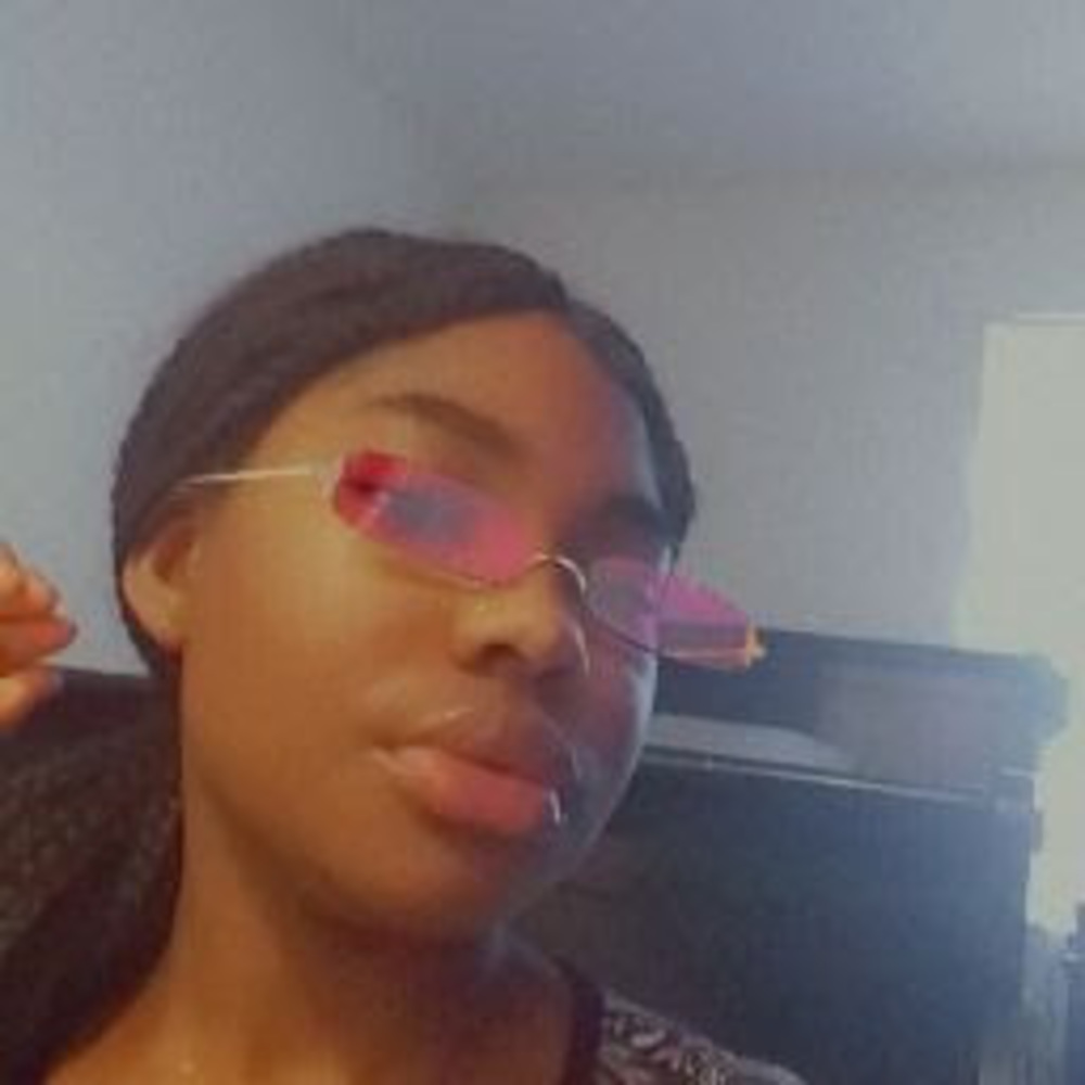 Meet your Posher, Djounerly
